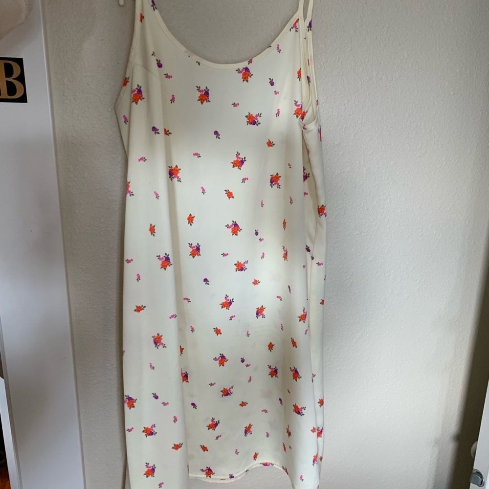URBAN OUTFITTERS FLORAL SLIP DRESS